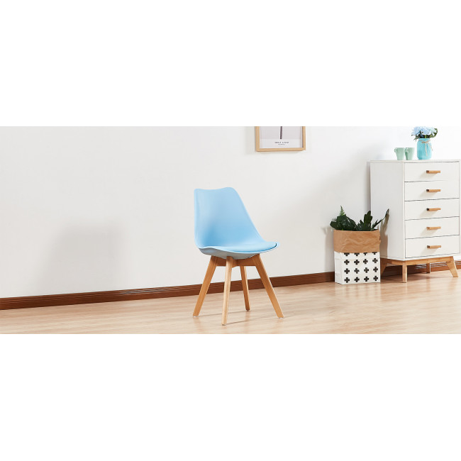 Lot de 4 chaises scandinaves bleues tendance avec pieds en bois - Bjorn 